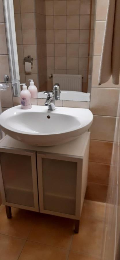 Lilla Wellnessapartman Zalakaros Dış mekan fotoğraf