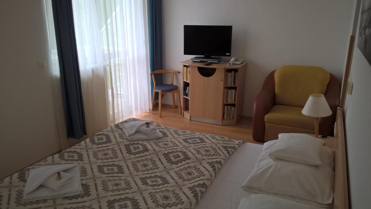 Lilla Wellnessapartman Zalakaros Dış mekan fotoğraf